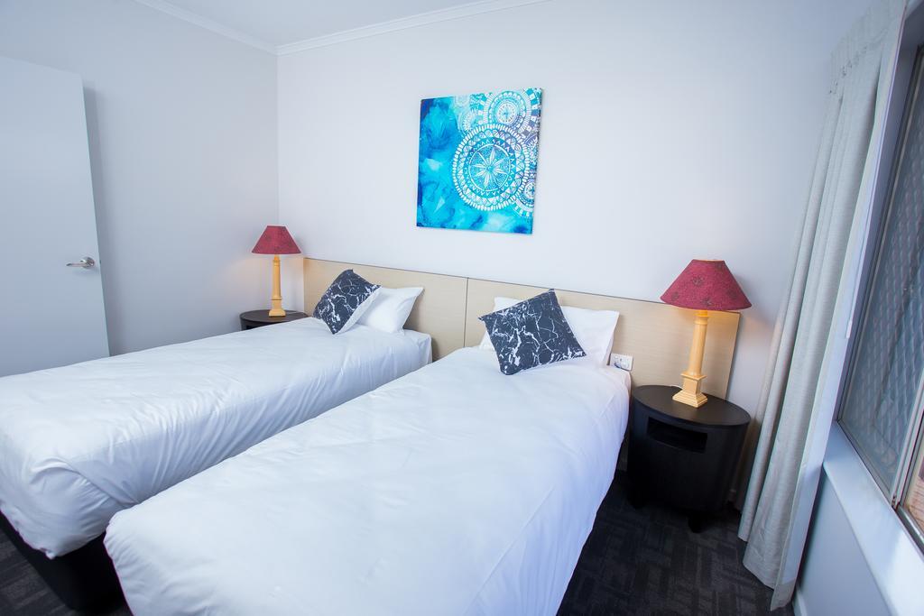 Wilsonton Hotel Тувумба Экстерьер фото