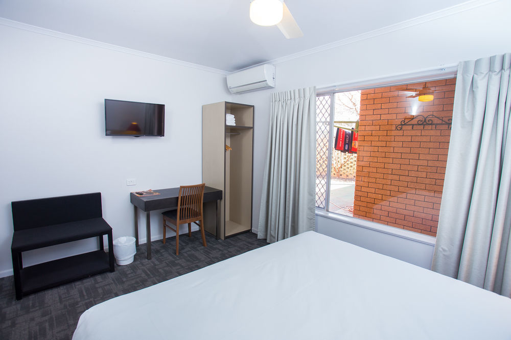 Wilsonton Hotel Тувумба Экстерьер фото